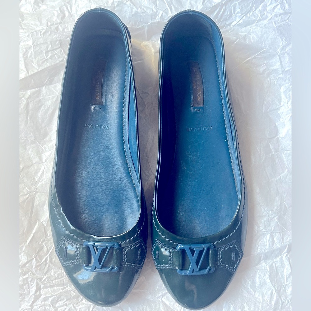 LOUIS VUITTON Women’s Navy/Teal Flats - Size 38 (US 8)